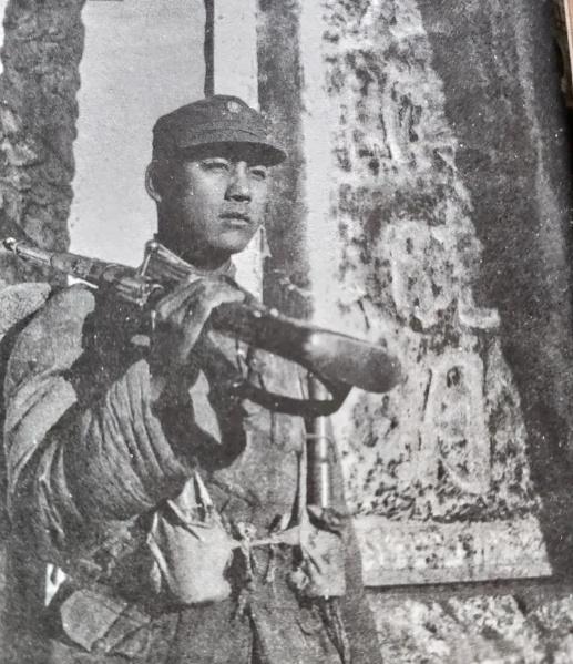 血泪猎夹下的陷阱：解放军战士与土匪少女的生死博弈