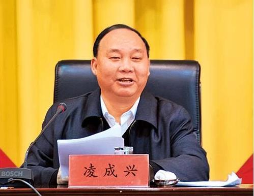 国家烟草局一原副局长被判15年国家烟草专卖局原党组成员、副局长徐㼆受贿6533
