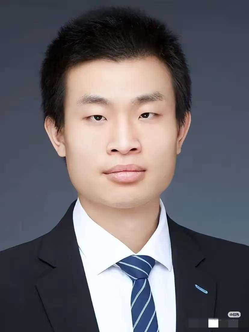 这一对比，直接把学术圈的遮羞布给扯下来了，北大韦神，公认的数学天才，三十多岁