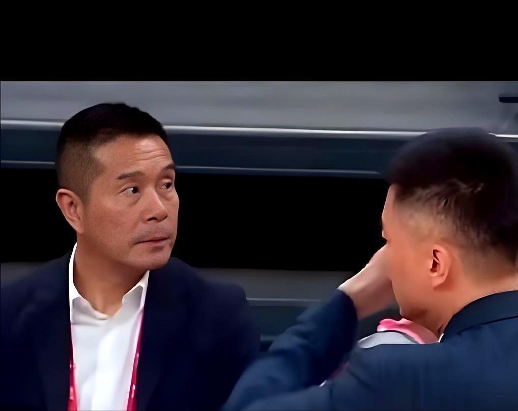 广东男篮收到建议！为了劝说奎因留队，广东男篮不仅提升原有的报价，而且还对奎因进