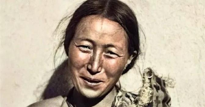 1949年9月5日，第一野战军先遣侦察队600余人穿越湟水河谷进入青海西宁。此时