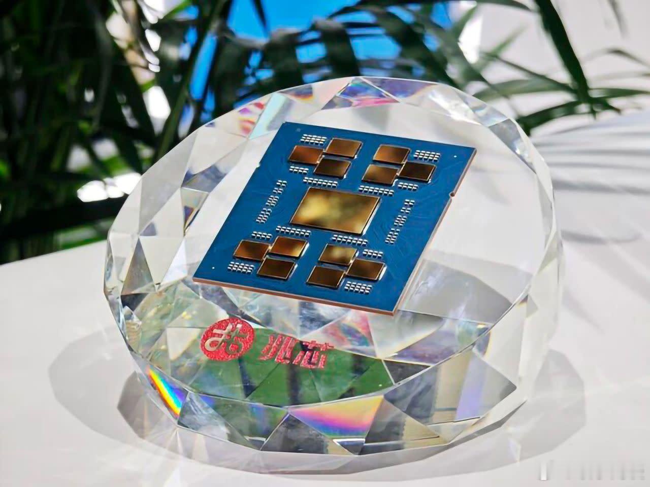 【中国的96核x86CPU采用芯片设计，可与AMDEPYC和I
