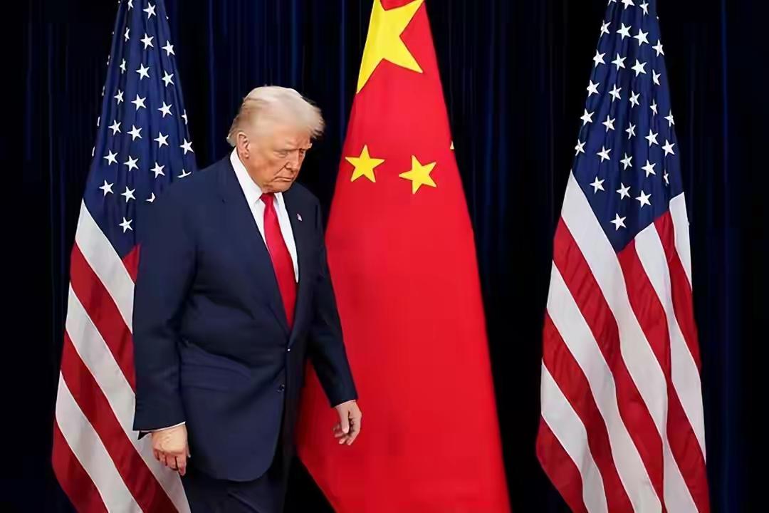 纽约时报“对华新冷战举白旗”，不是投降，是美国内部战略反思，台海幻想该降温: