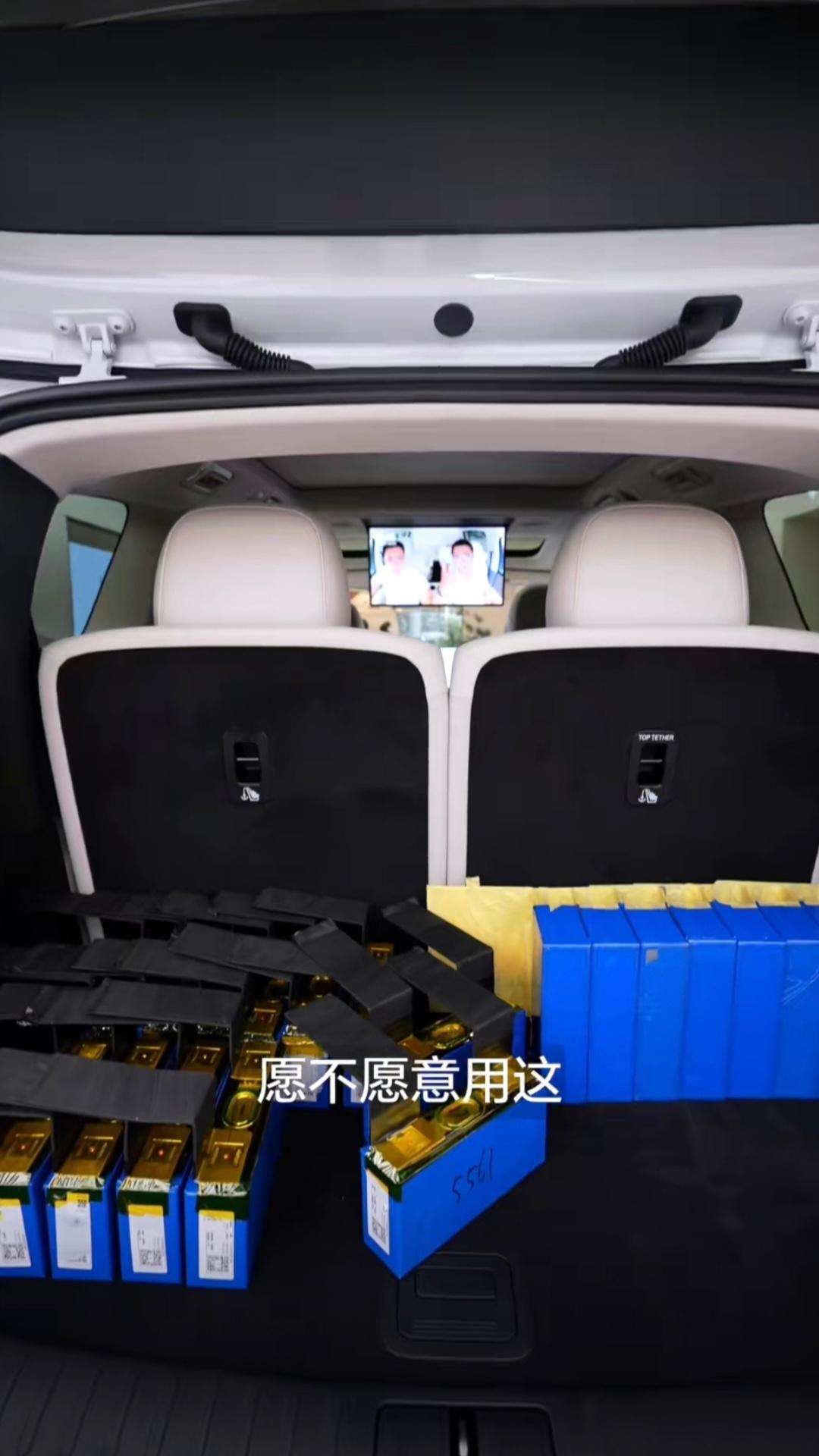 理想i8后备箱放的10度电，是什么概念？10度电=理想i8的100公里续航=