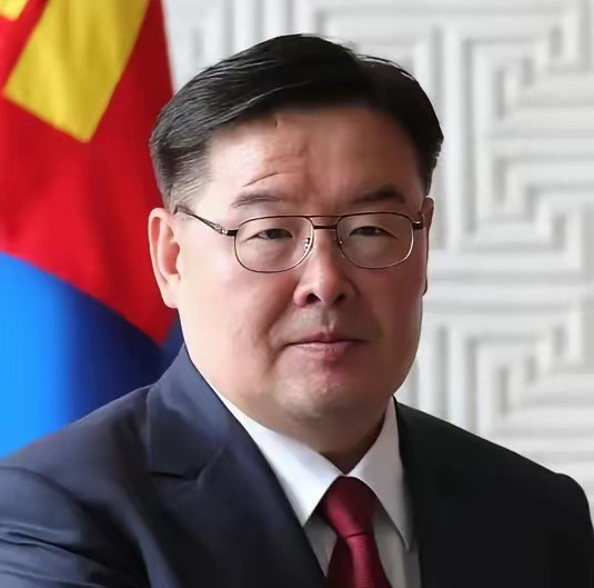 蒙古新总理，中蒙关系要火了这回，蒙古国政坛可真是扔下了一