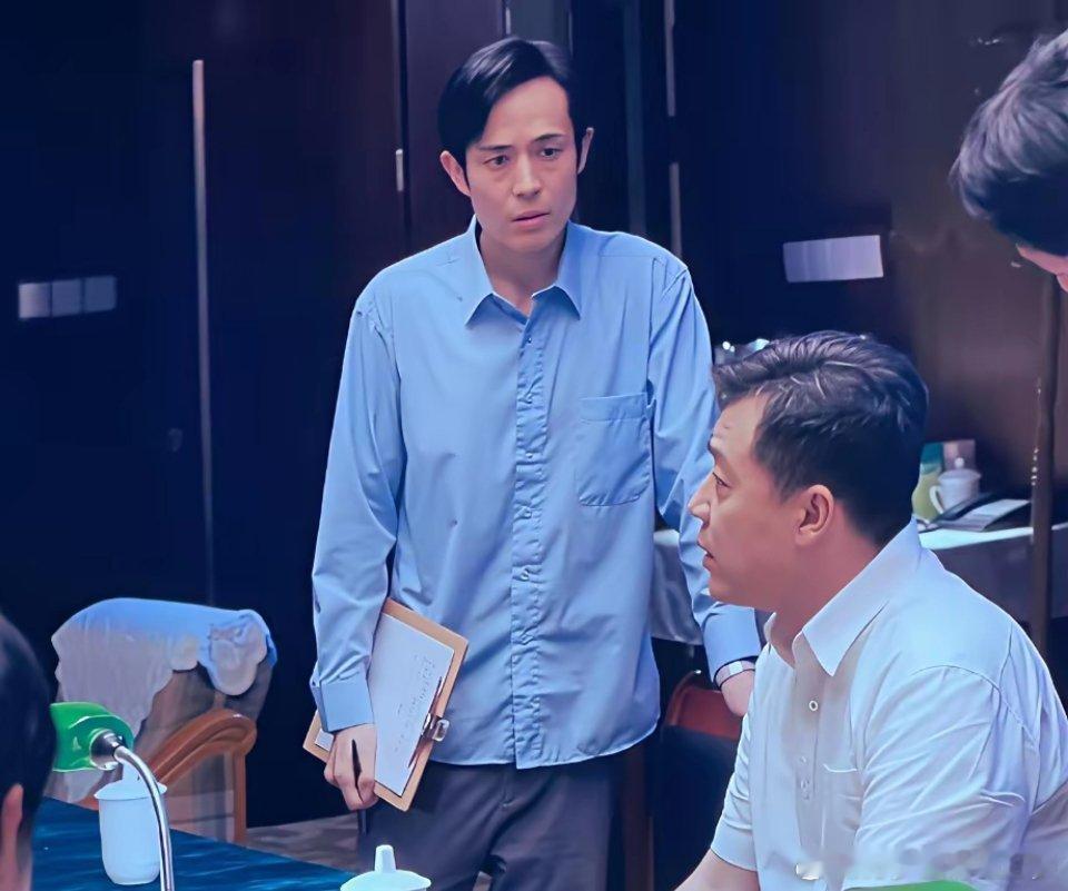 王星现在最幸运的，不是跟赵丽颖合作，也不是从缅北逃了出来，而是劫后余生，还能找回