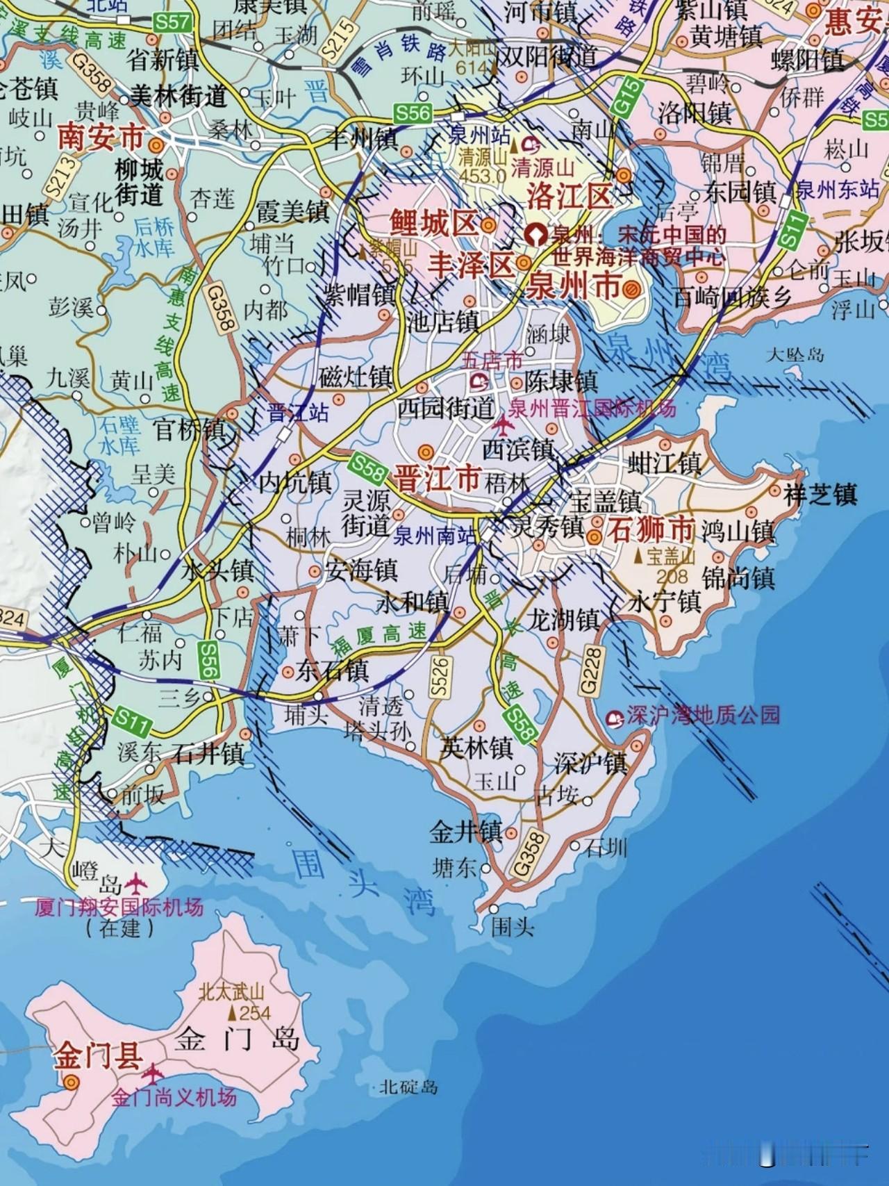 福建泉州、晋江、石狮，这三个市的建成区已经同城连起来了。泉州是地级市，代管两个县