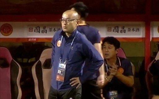 官方：广西主帅前田浩二因发表不负责任评论被禁赛1场+罚款1万北京时间10月10日