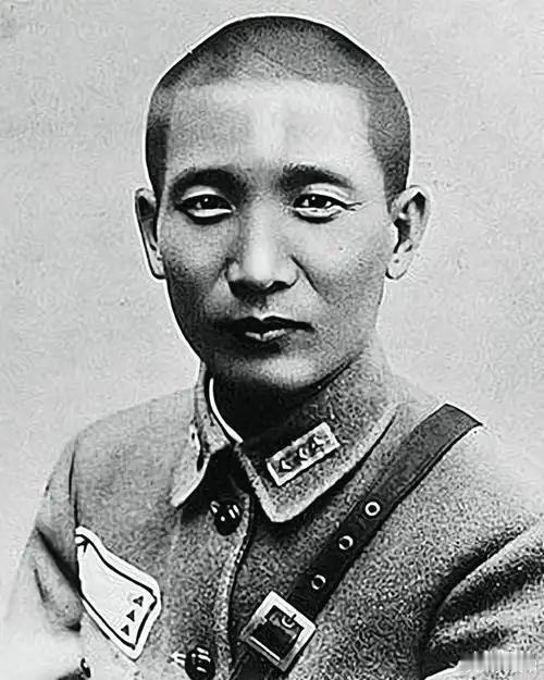 1969年张治中病逝，周总理参加告别仪式后，找张治中子女单独谈话：“你父亲生前保