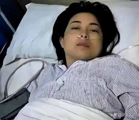 江西一对相恋三年的情侣，早早定下婚期，男方如约送上12万彩礼，两家约定国庆登记结