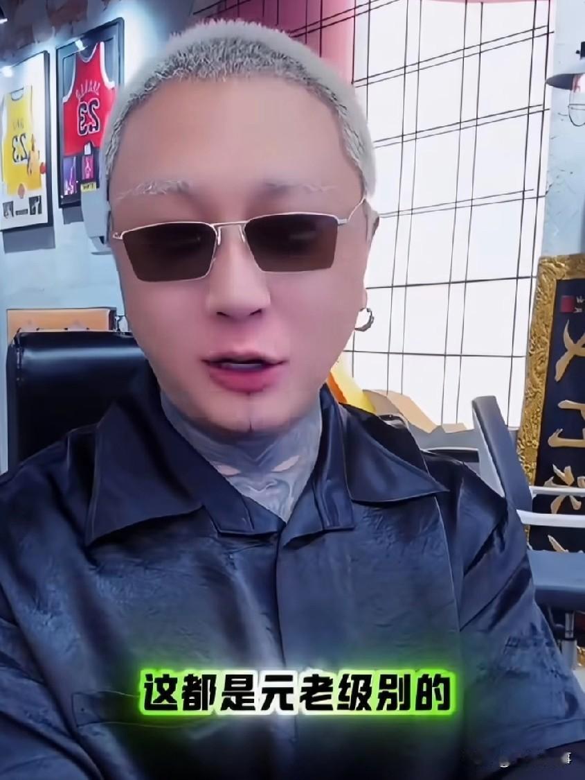 方丈为刘二狗回归预热，欢迎回归，我希望平台稍微有流量的主播都回来直播，现在这个平