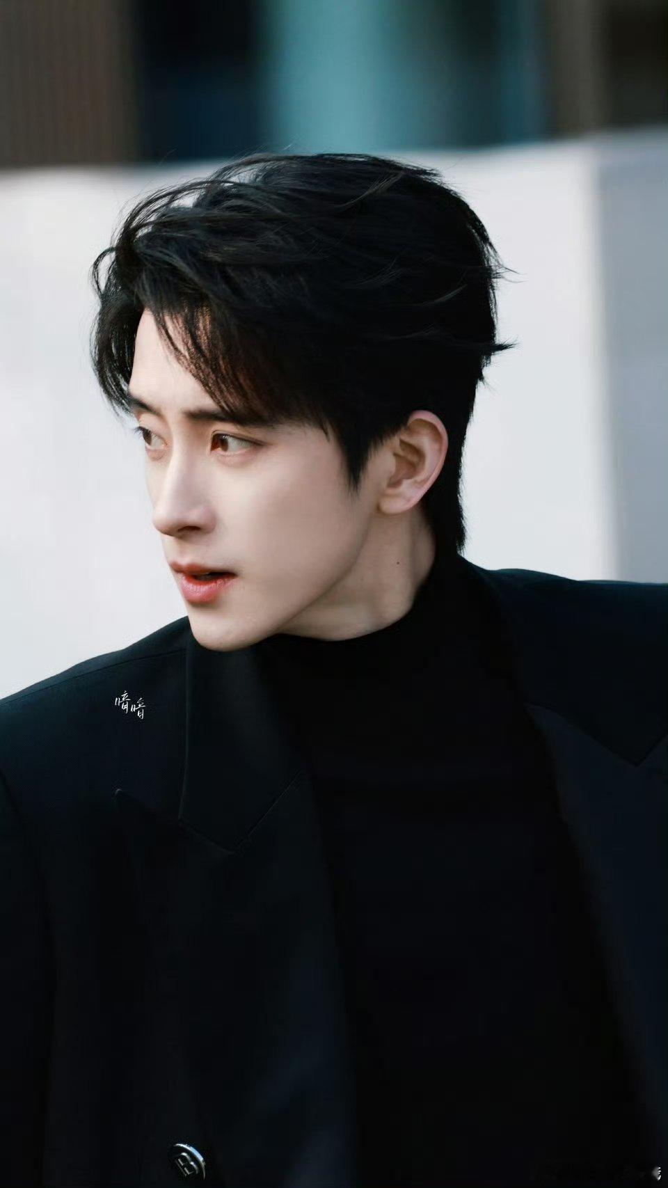 敖瑞鹏在霸总赛道上秒杀了颜值和气质一骑绝尘了