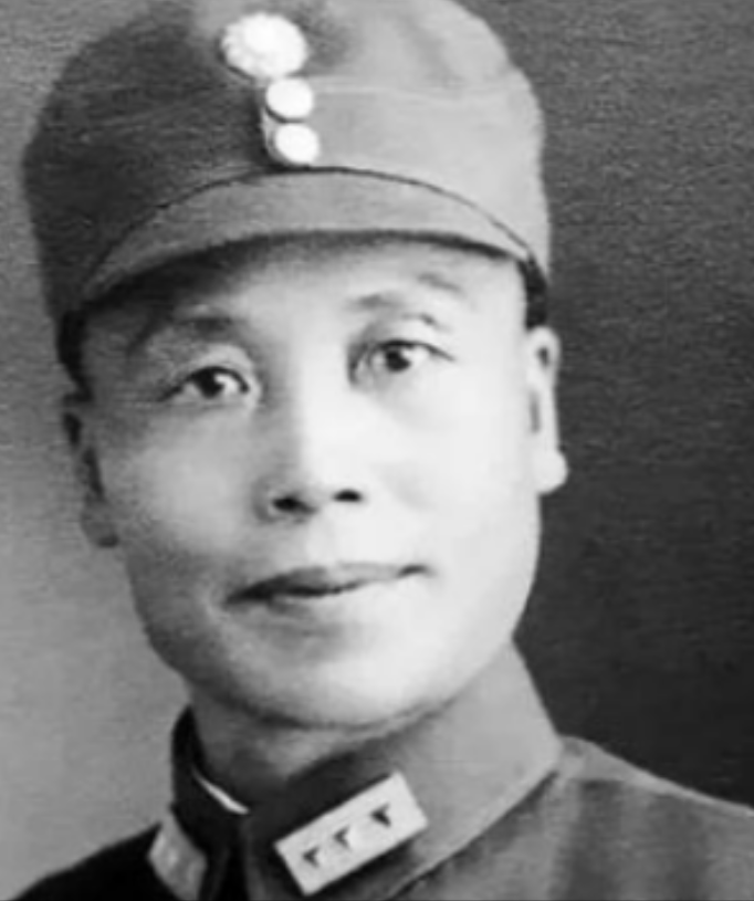 蒋介石晚年曾言：“我之所以会失去江山，罪魁祸首只有一个人。”这人是谁，为什么蒋介