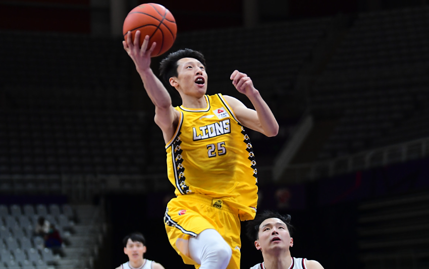 浙江广厦男篮能否成功卫冕冠军，俱乐部表现得十分沉稳。球队实力颇为雄厚，当下这批球