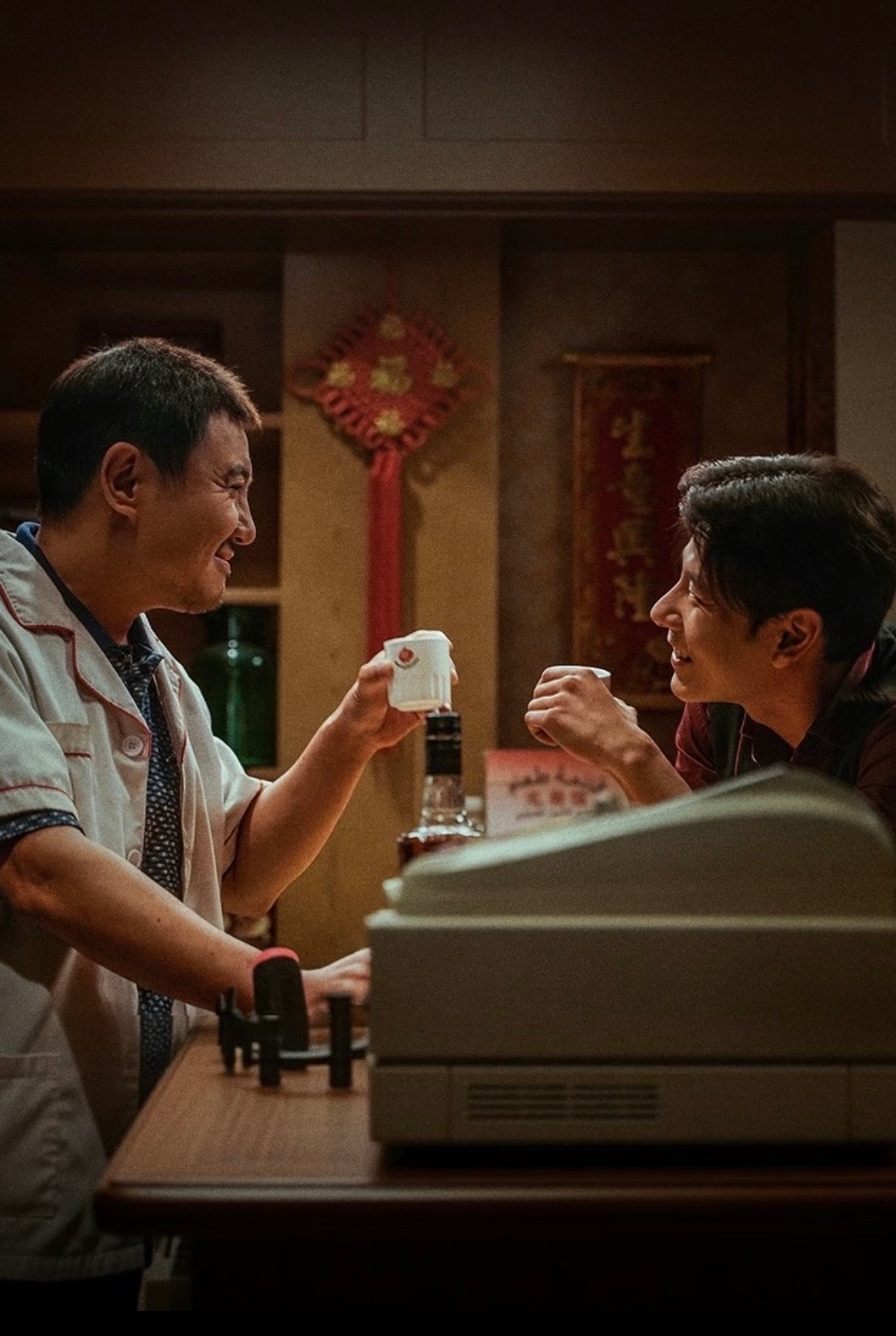为什么不造神的龙餐馆反而更有力量《欢迎来龙餐馆》难得不刻意塑造救世英雄✨徐福、马