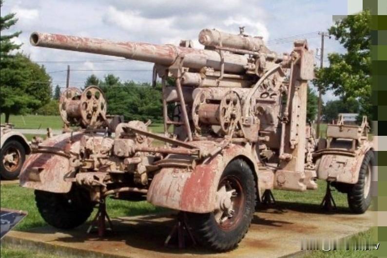 上世纪五十年代末期，河内曾经从苏联收到数十门德三88毫米高射炮的援助，并将其用于