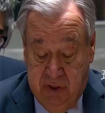 我勒个去！一大早刷到这消息，直接给我整精神了！联合国秘书长古特雷斯，那老头儿，竟