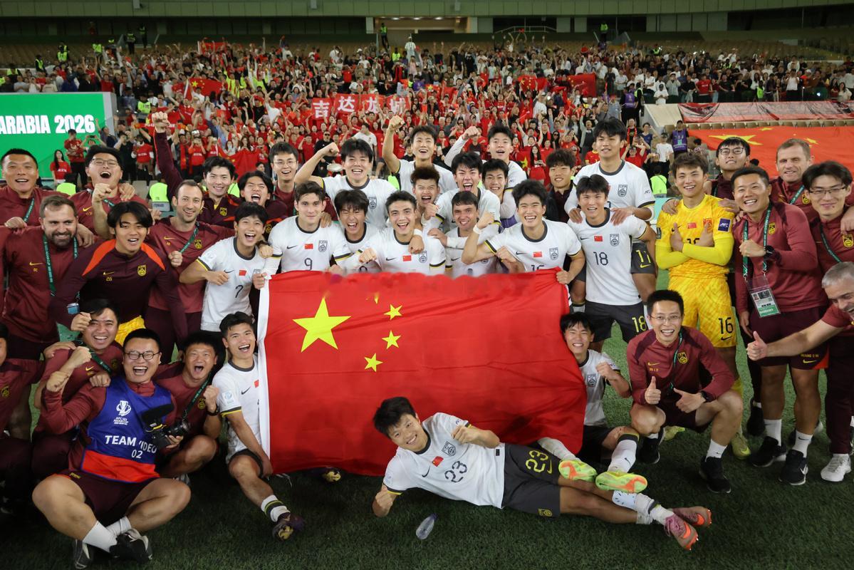 U23国足3比0越南U23昨天看了比赛的朋友们都知道，国足U23踢的是真的很好，