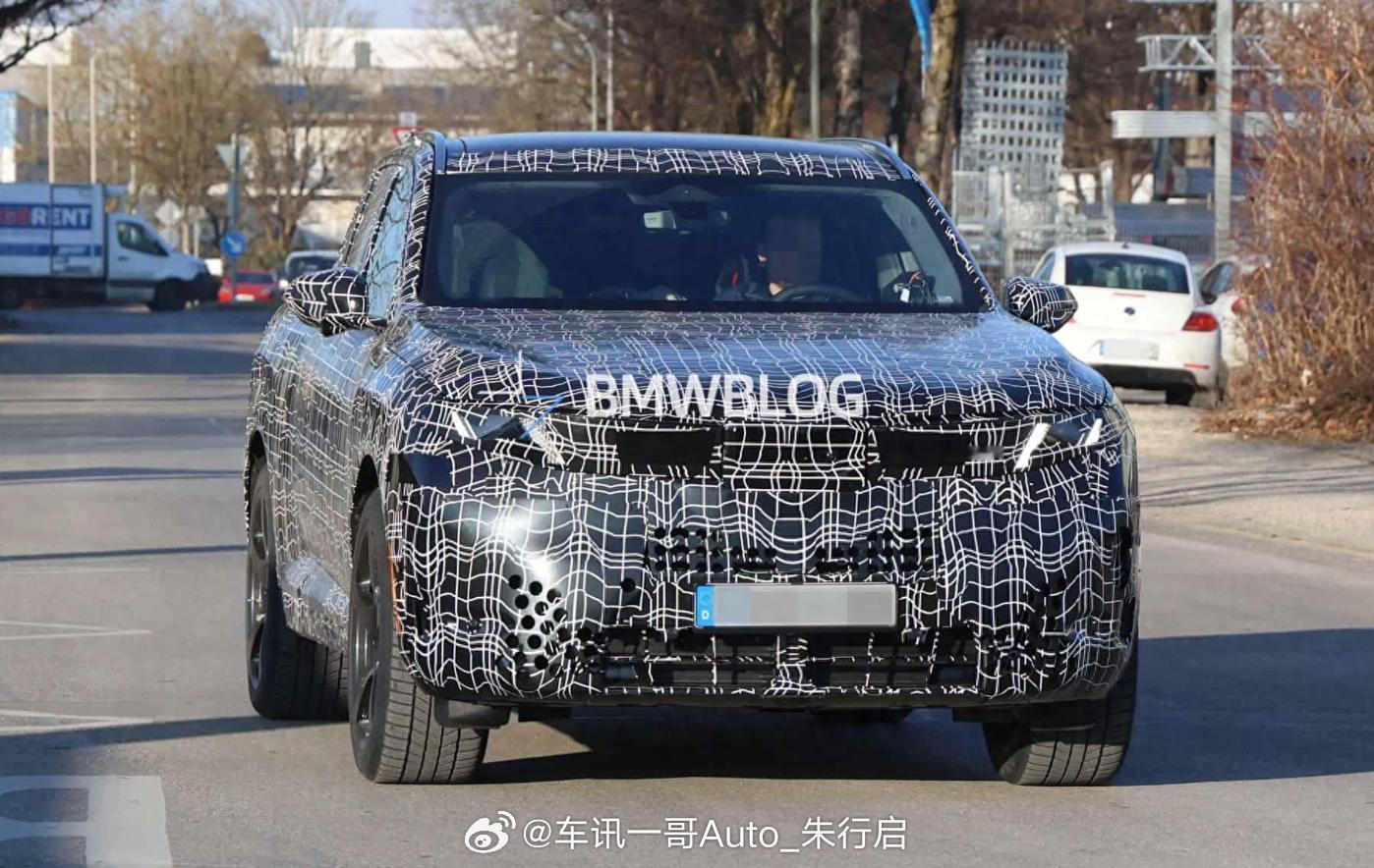 日前，宝马首席执行官齐普策透露，新款宝马X5海外代号G65，将推出一款中国专属版