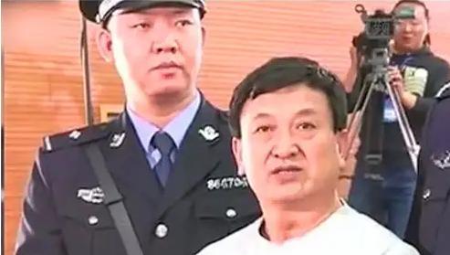 “等一下，我知道秦始皇陵的入口在哪儿！”盗墓祖师爷姚玉忠临刑前自称能打开秦始皇墓