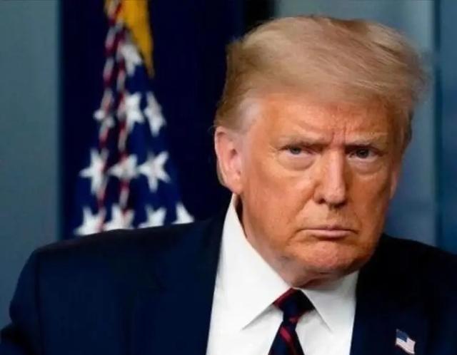 美国在特朗普治下已经“失控”！现在有71%的美国人认为“美国社会已破裂