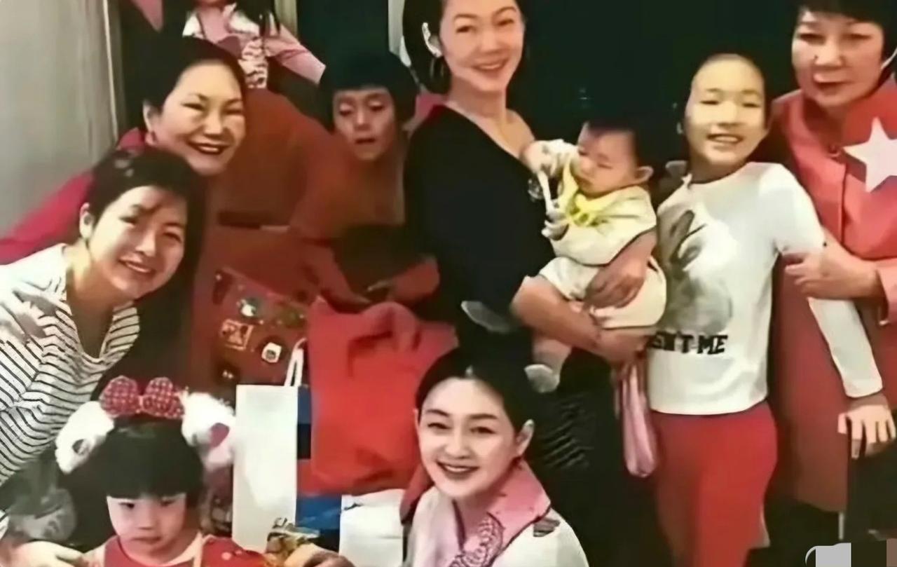 s妈怎么也没想到s妈表示，很感谢言承旭去看望大s！女儿没有被忘记，做妈妈的心里