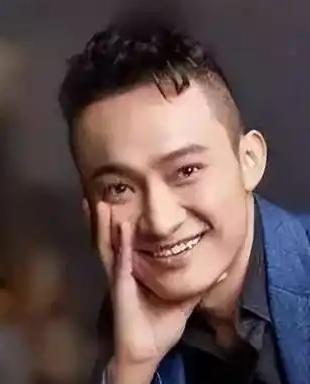 很多人一直想不通一个问题。孙宇晨手里握着巨额财富，按理说早已实现财富自由，这辈