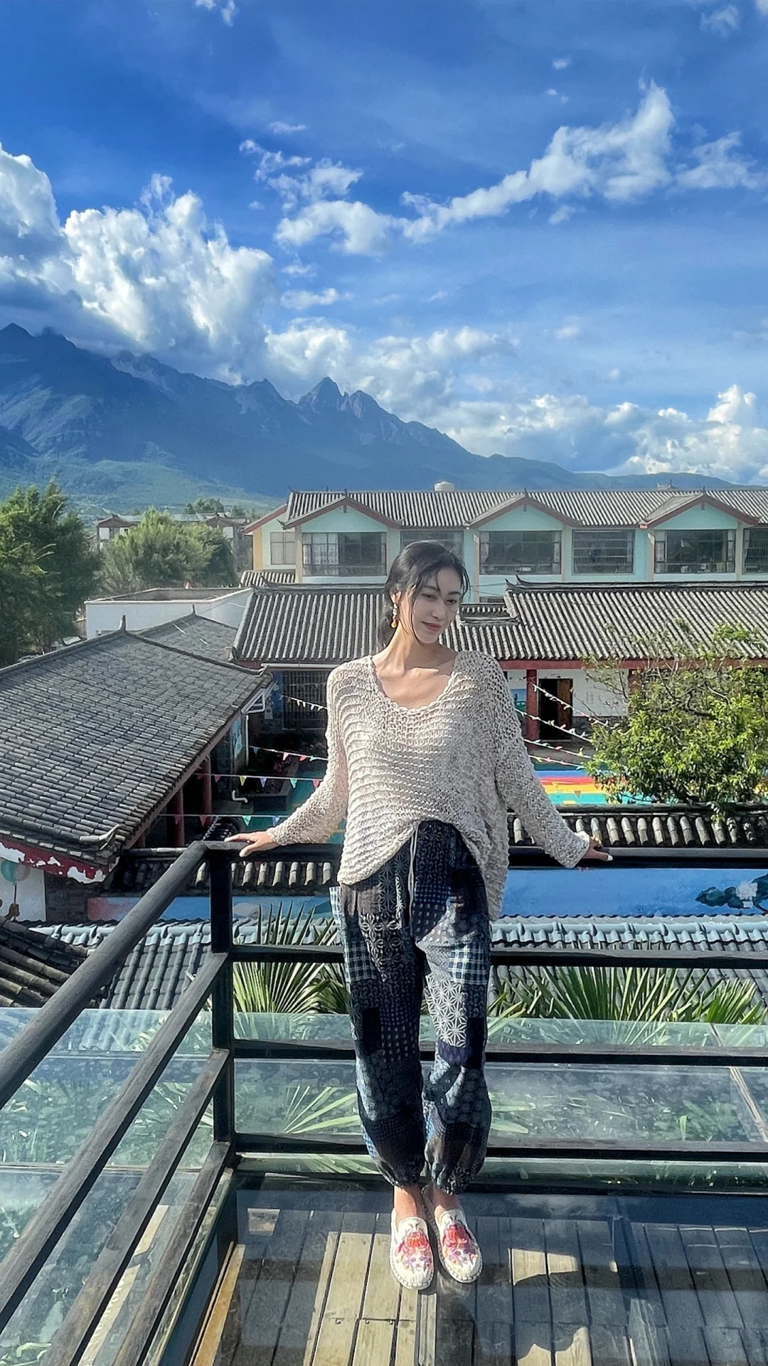 丽江白沙古镇｜雪山下的松弛感穿搭太绝了✨