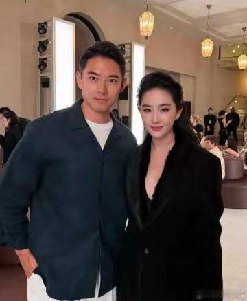 刘亦菲这状态真牛啊，这脸也太紧致了