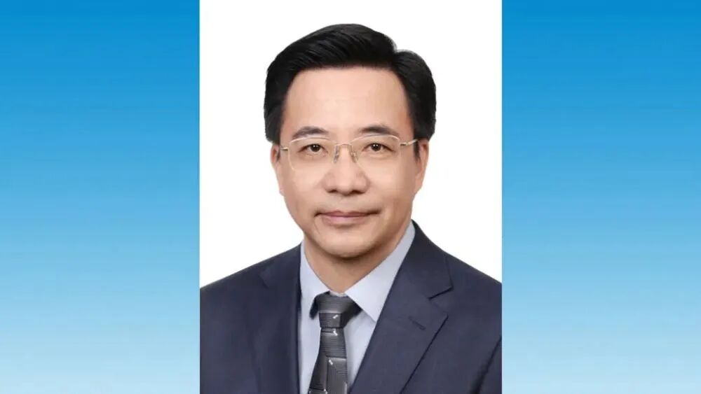 何翔任中国医学科学院北京协和医学院党委书记