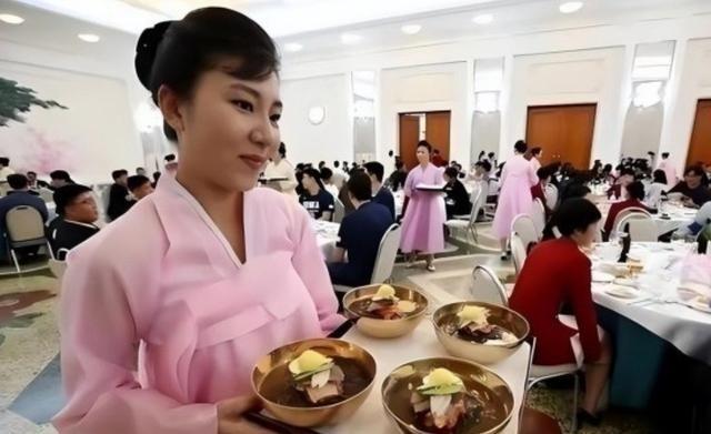 朝鲜没想到，派遣了1万多人去俄罗斯打仗，结果，现在俄罗斯生产的啤酒、烟草、菜籽油