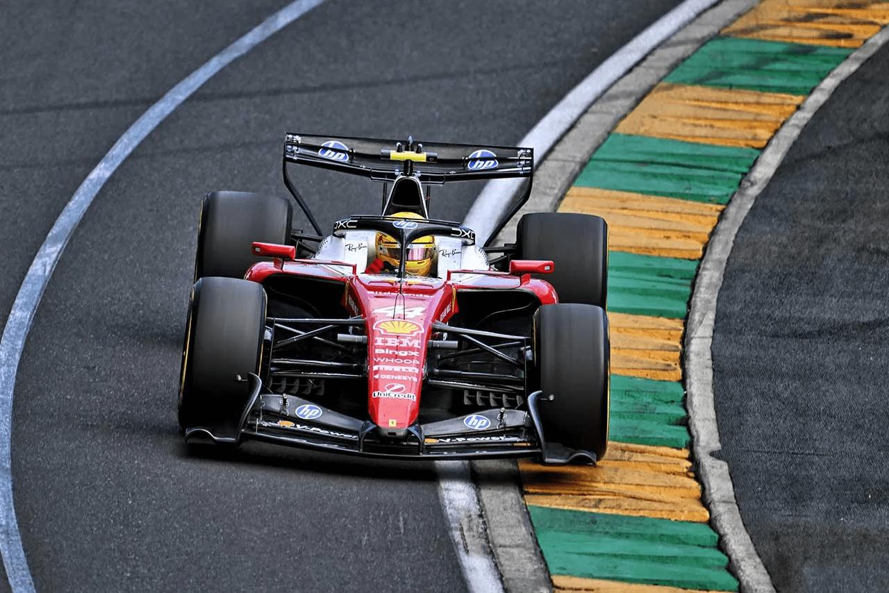 F1中国站：法拉利黑科技来袭，汉密尔顿：没什么不同汉密尔顿在被问到新尾翼的测试