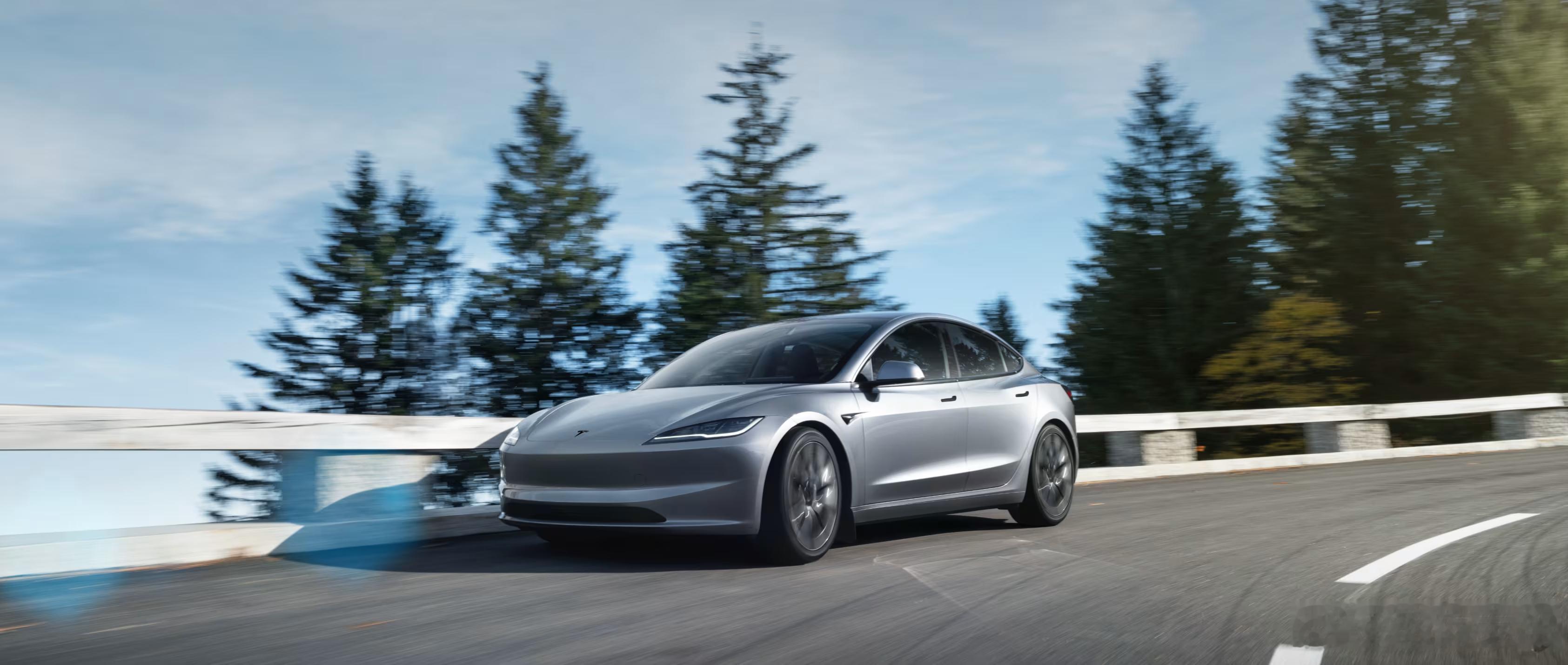 特斯拉于2026年10月1日对美国版Model3进行了一波小幅升级，并非换代，