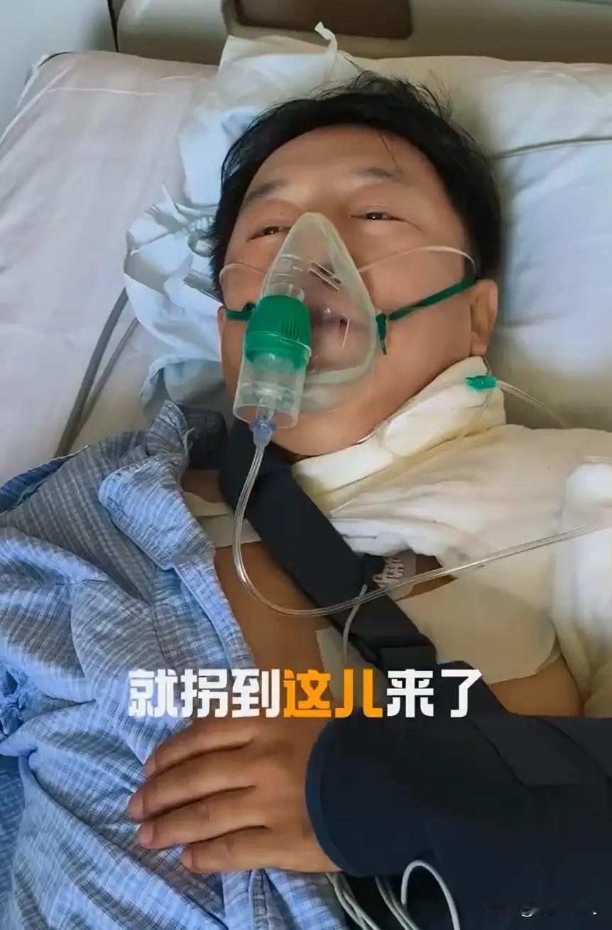今年52岁的黄渤，这段时间简直是水逆体质，接连受伤受罪。前段时间胳膊刚受伤，