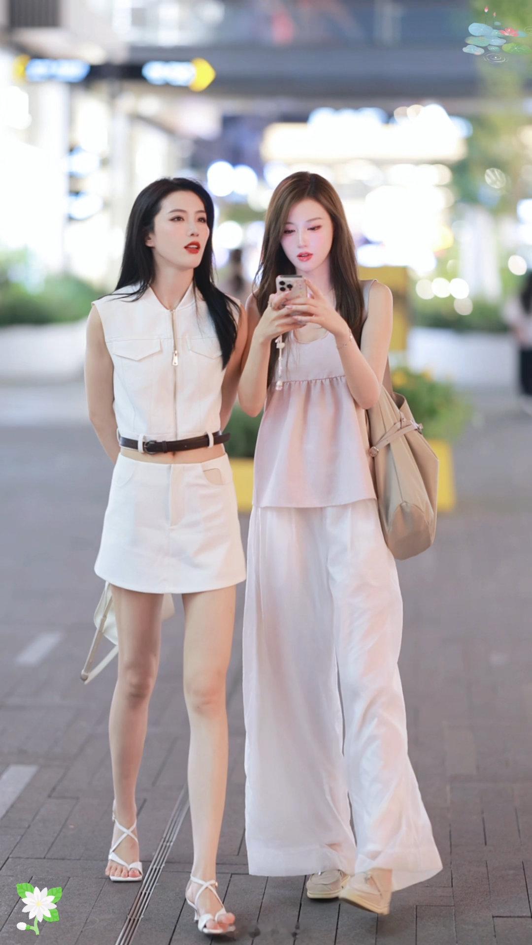 【成都街拍】周一，宝贝们早安！丨摄影拍照每日穿搭