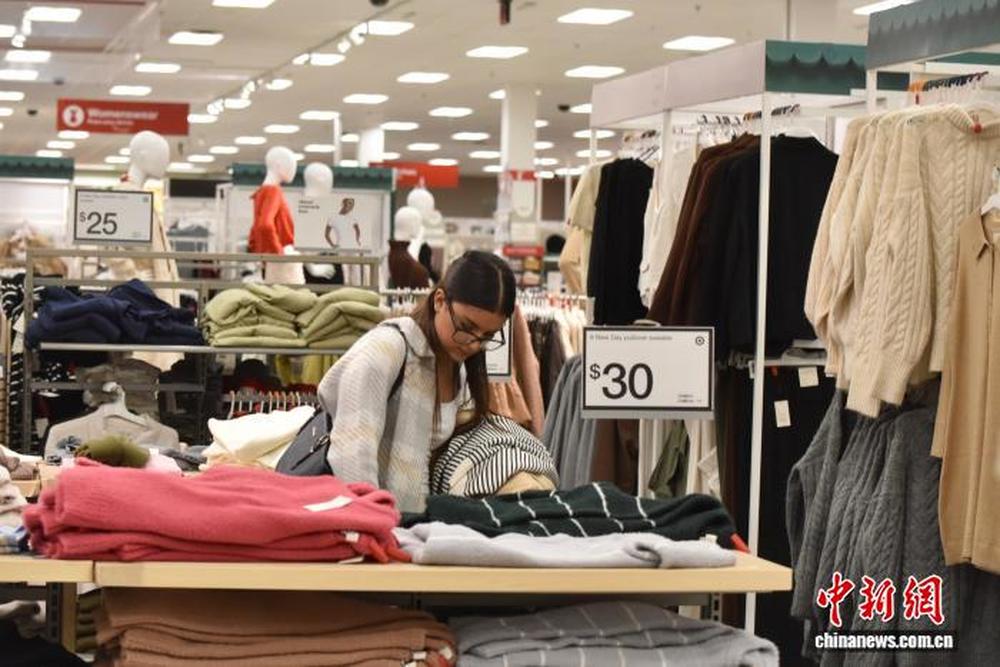 美国8月贸易逆差降至596亿美元, 环比下降23.8%