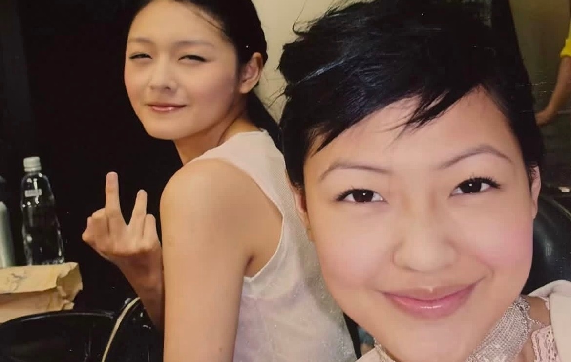 “接下来我会慢慢变成她的姐姐。”熙娣😭😭😭😭小S48岁生日发文小S接下