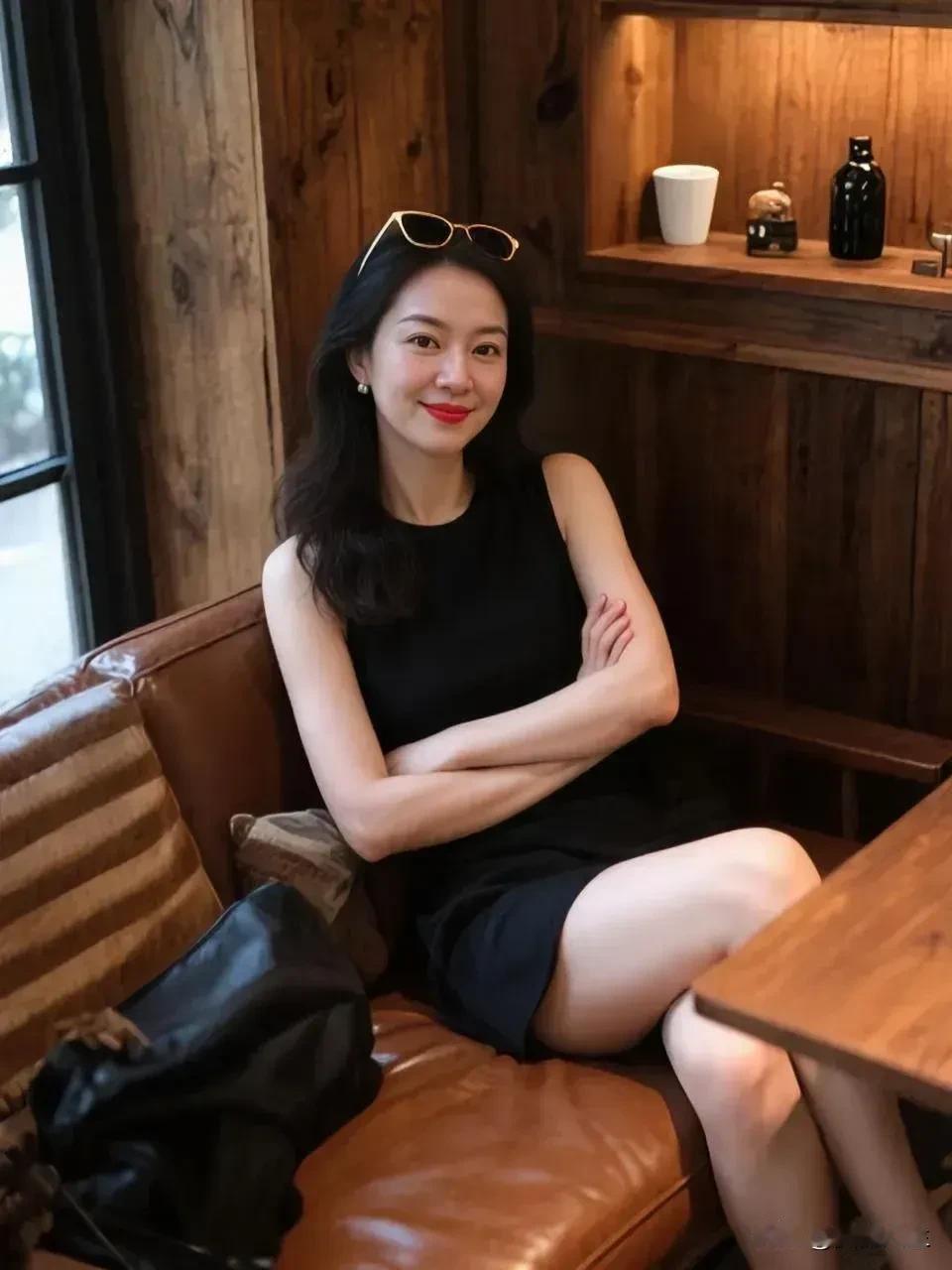 人生没有最好的年龄，只有最好的心态。我们争不过岁月，也跑不过时间。我们要以自