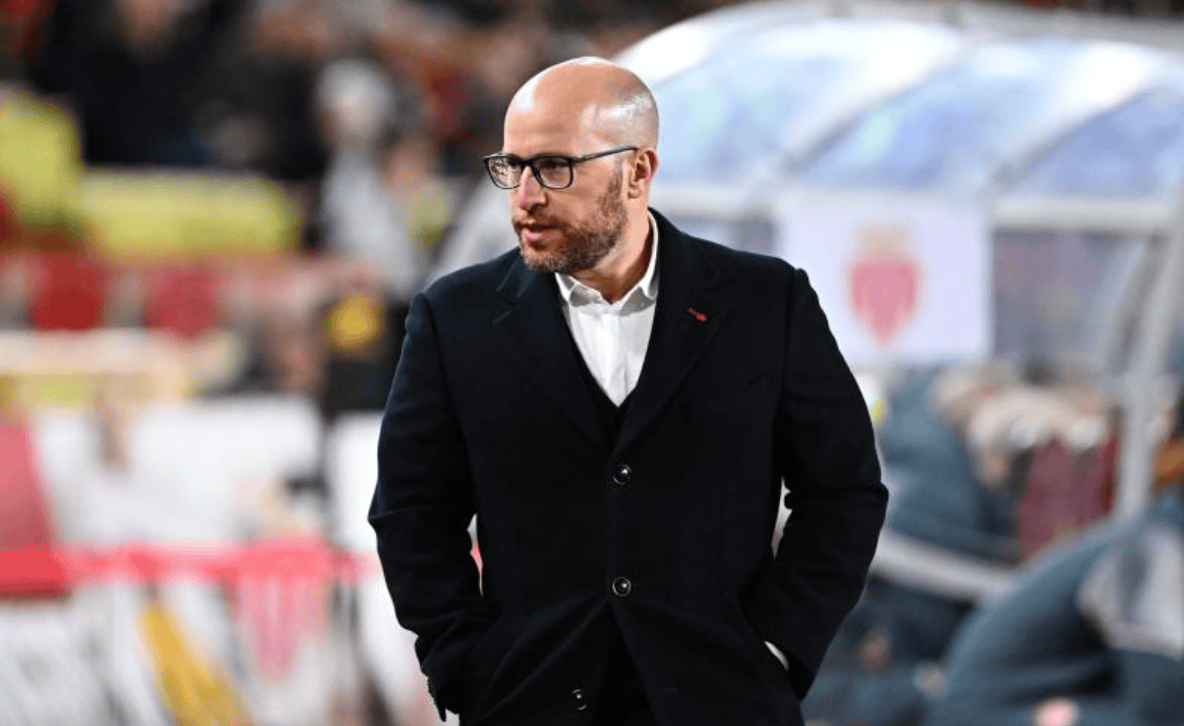 摩纳哥球迷要求总监下台, 呼吁在本周欧冠赛前举行抗议