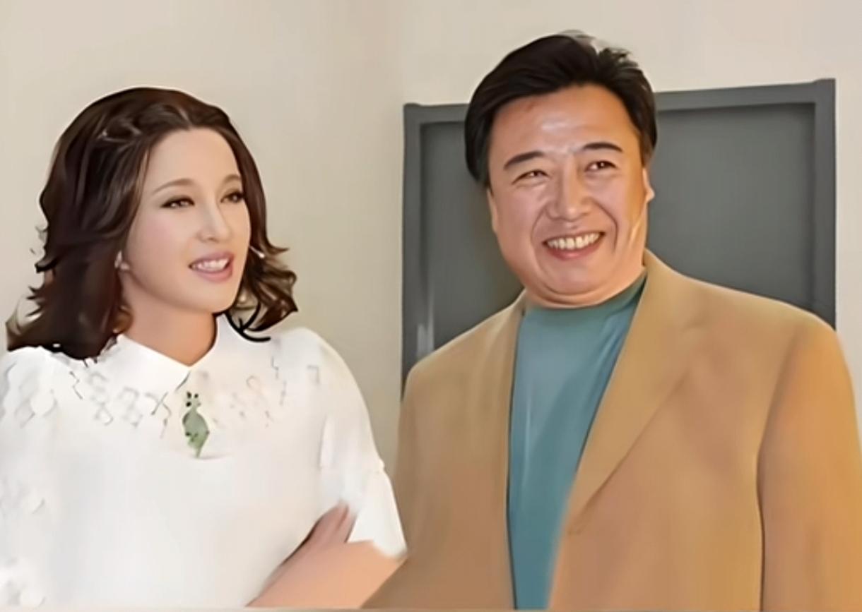 当年为了刘晓庆抛妻弃子、连事业都不要了的陈国军，发现她跟姜文好上之后，气得直接点