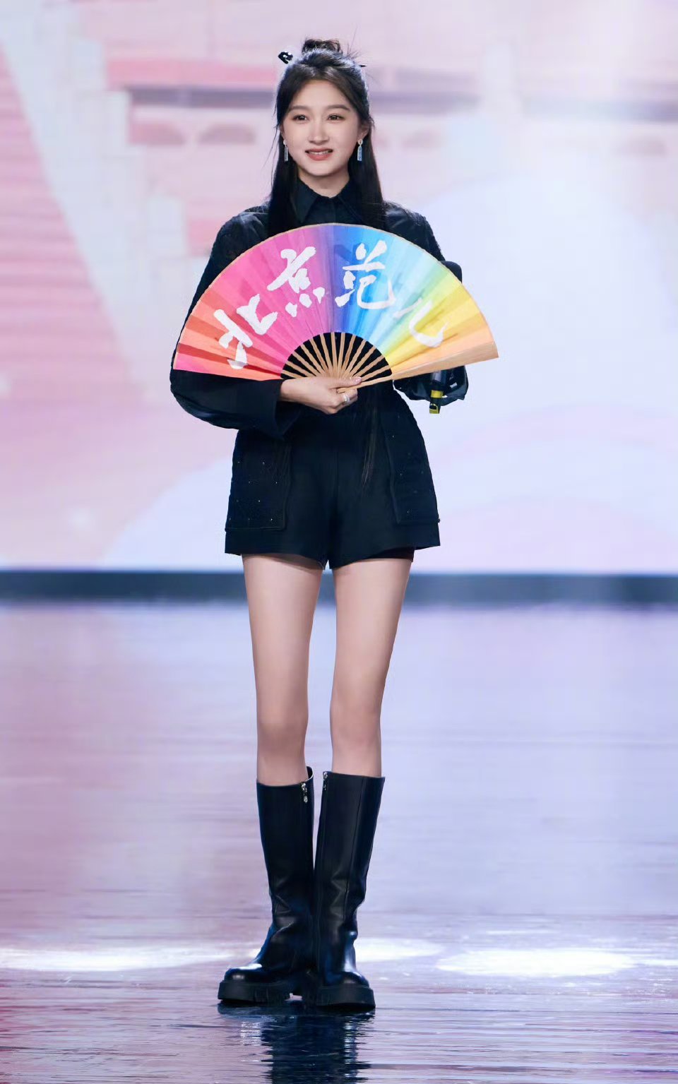 关晓彤～～关晓彤最适合关晓彤的一次造型​​​