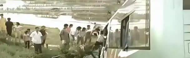 2006年，江西一女子遭遇车祸，昏迷半个月才醒来，谁料，她竟告诉母亲，将自己从车