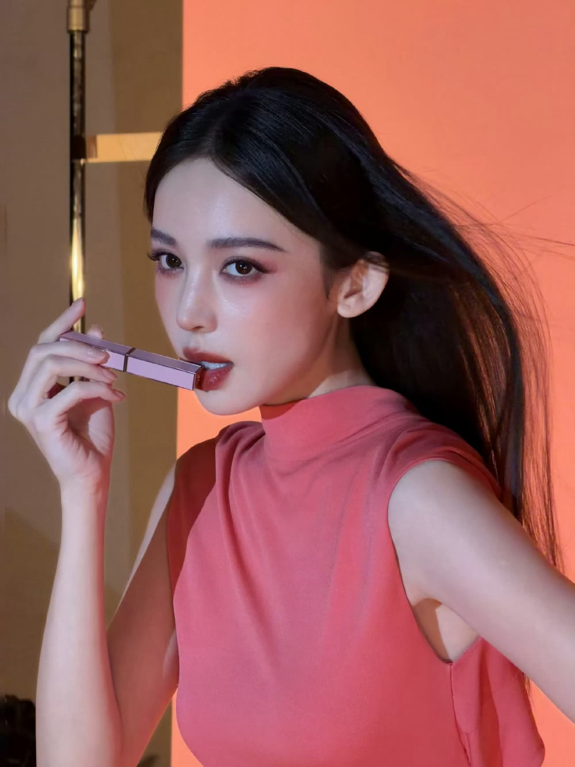 娜扎超话顶级魅魔，发射发射＞＞＞💕