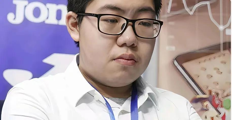 果然是众望所归，17岁的孟繁睿号称魔童，魔高一丈，当之无愧！他才17岁，再次击败