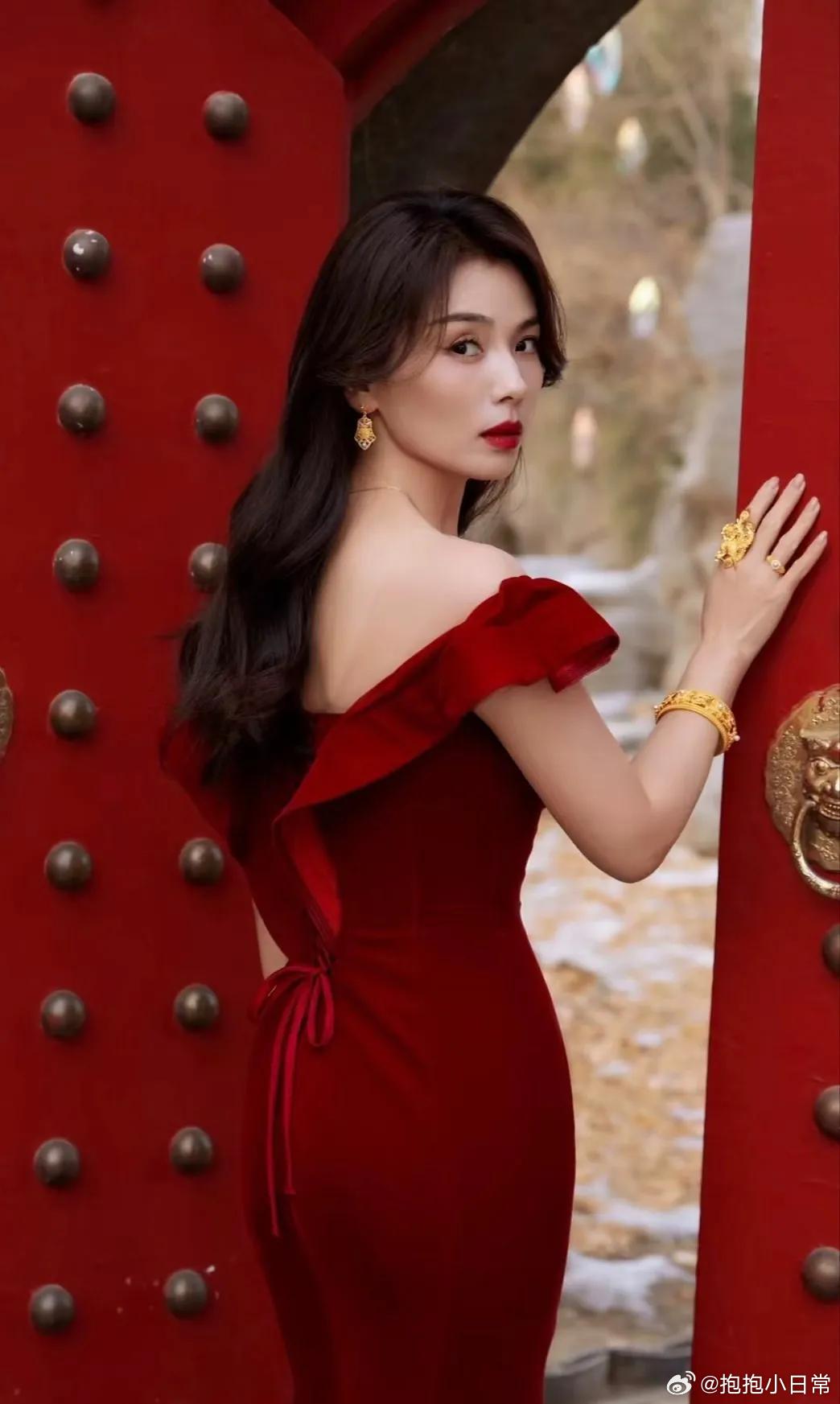 刘涛这组新图，把成熟女性的美展现得淋漓尽致！​​​