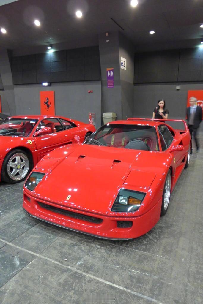 网友分享，香港法拉利30周年，这场面太顶了法拉利