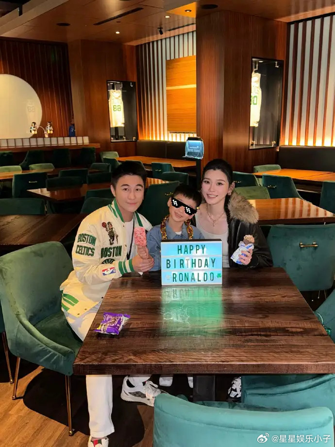 奚梦瑶庆祝儿子满6岁，小王子长势喜人，露正脸和爸爸何猷君超像​​​