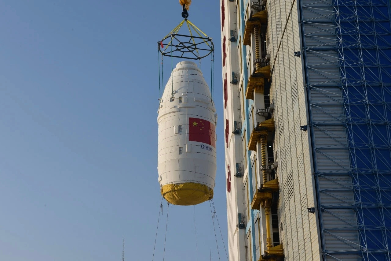 2025年12月16日11时17分，长征四号乙运载火箭在太原卫星发射中心点火升空