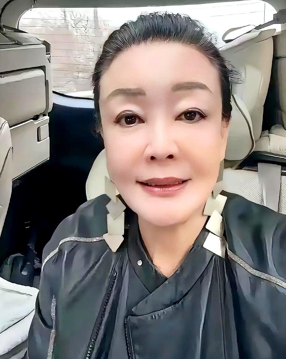 你们觉得小玥玥姐弟俩能不能来北京读书？这事马筱梅说了管用吗？说白了根本轮不到