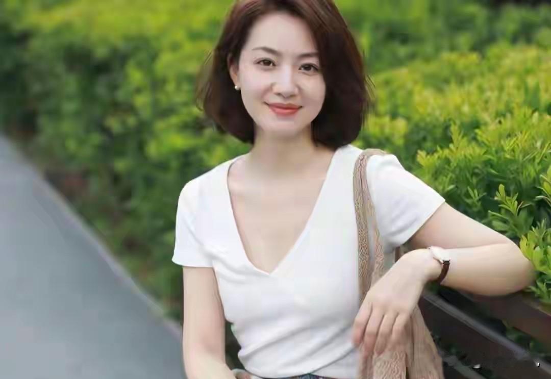 女人愿意展露隐私给丈夫，40岁大姐一番心里话，道破婚姻真实人性小区楼下的凉